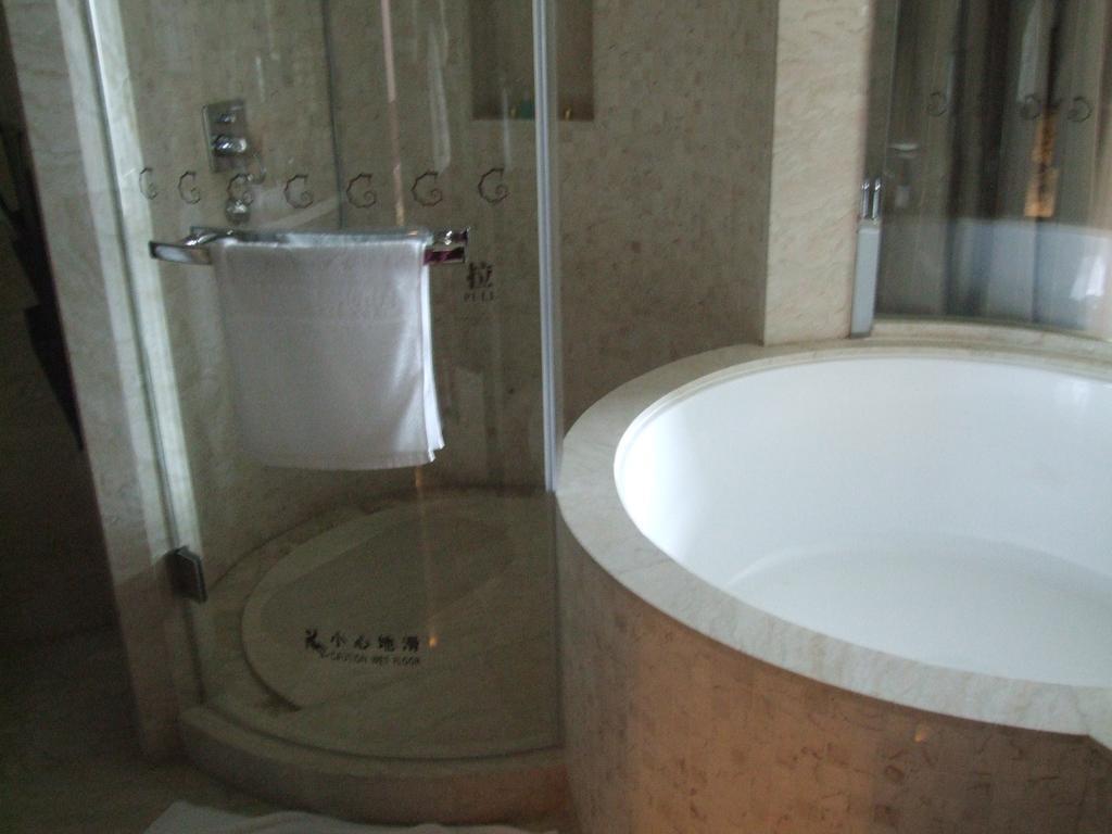 Southern Club Hotel Cantón Habitación foto